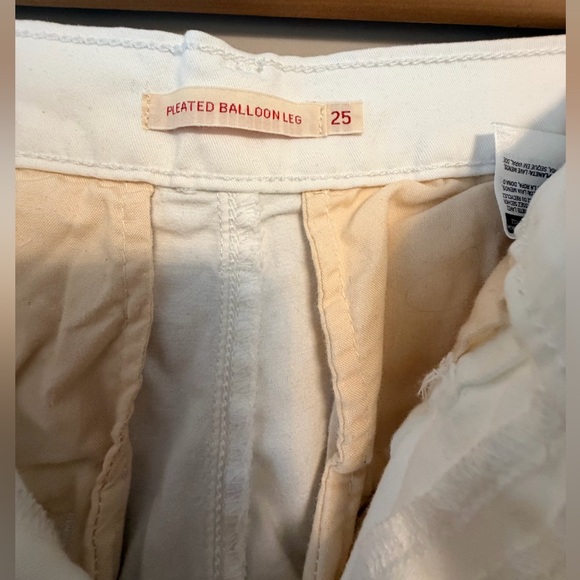 Levi's Cream High-Rise Chino Pants - Picture 2 of 3